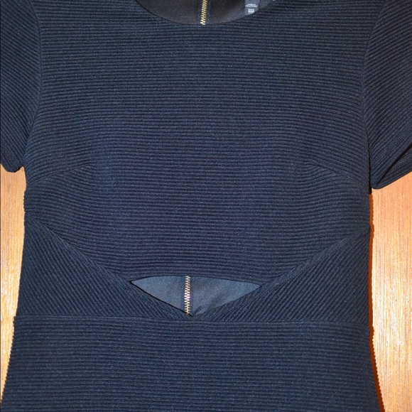 Express Fitted Ribbed Dress - Picture 3 of 3